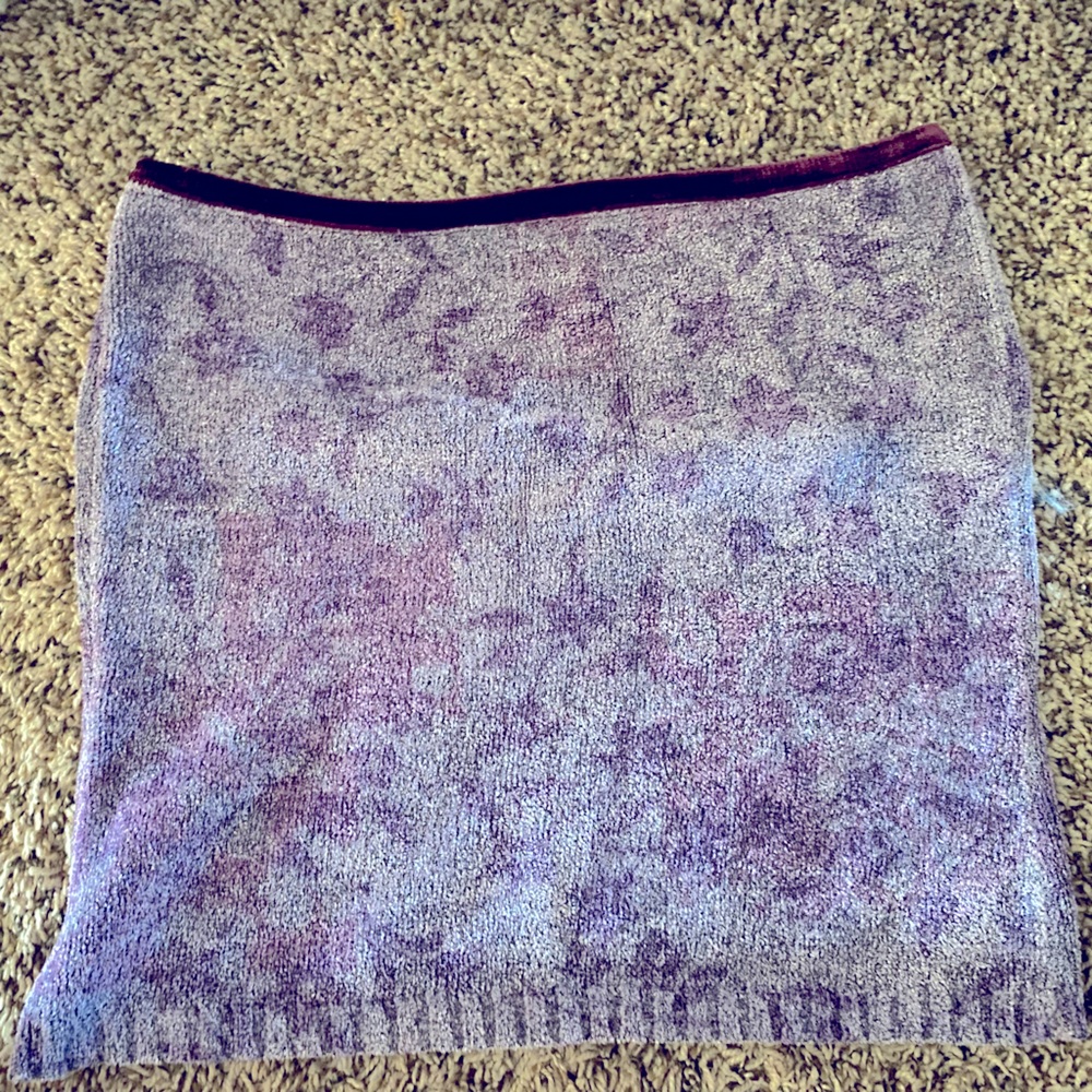 Vintage purple detailed cardigan and mini skirt